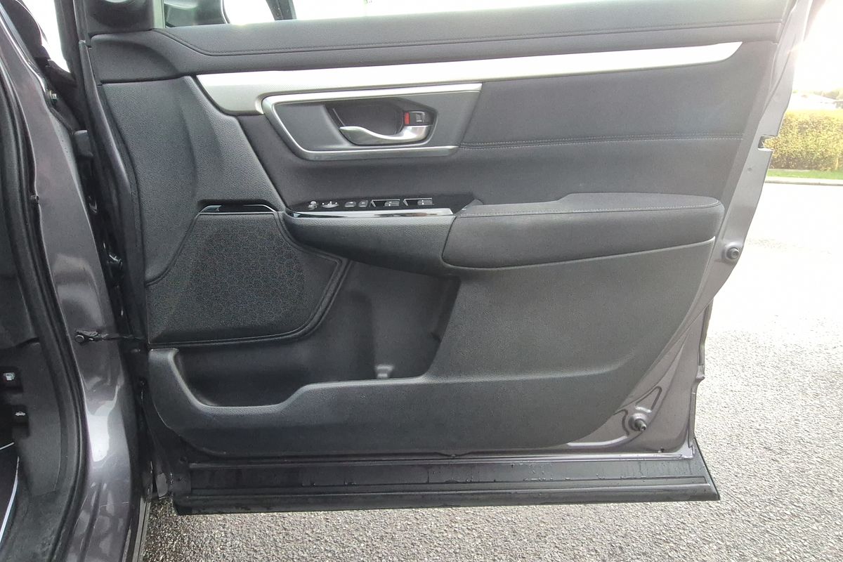 HONDA CR-V 5 Door Automatic VTI-S4 18 