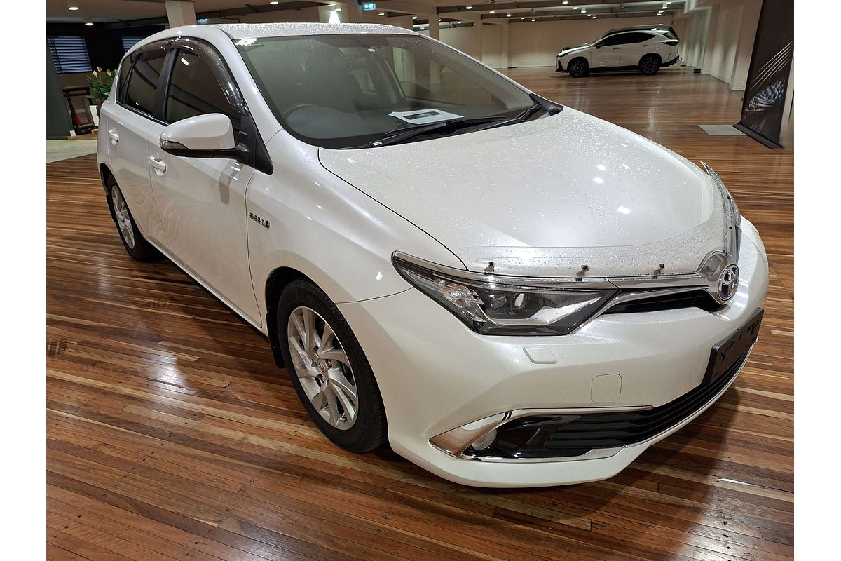 2016 Toyota Corolla HYBRID ZWE186R MY16