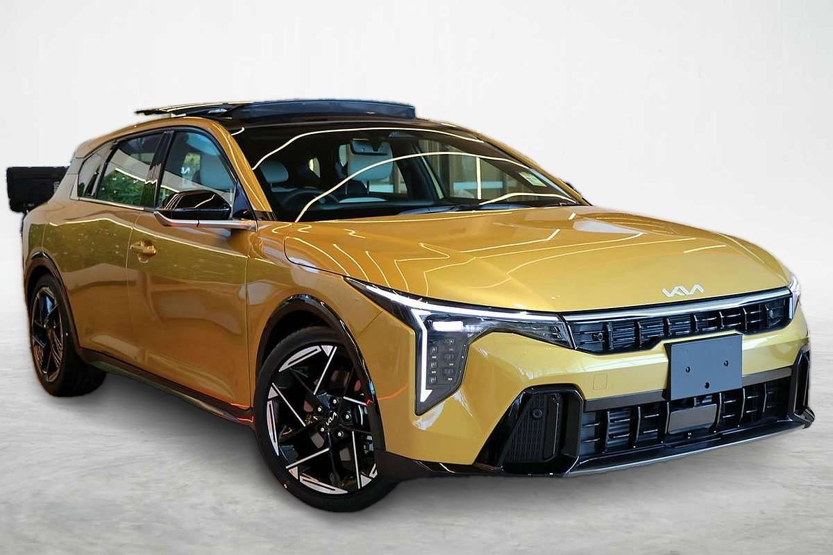 2026 Kia K4 GT-Line CL4m
