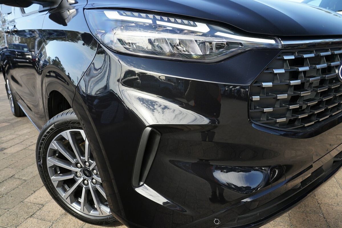 2025 Ford Tourneo Titanium X AV SWB