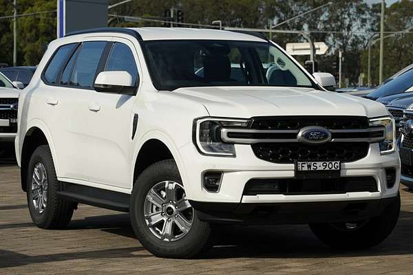 2025 Ford Everest Ambiente 2.0L