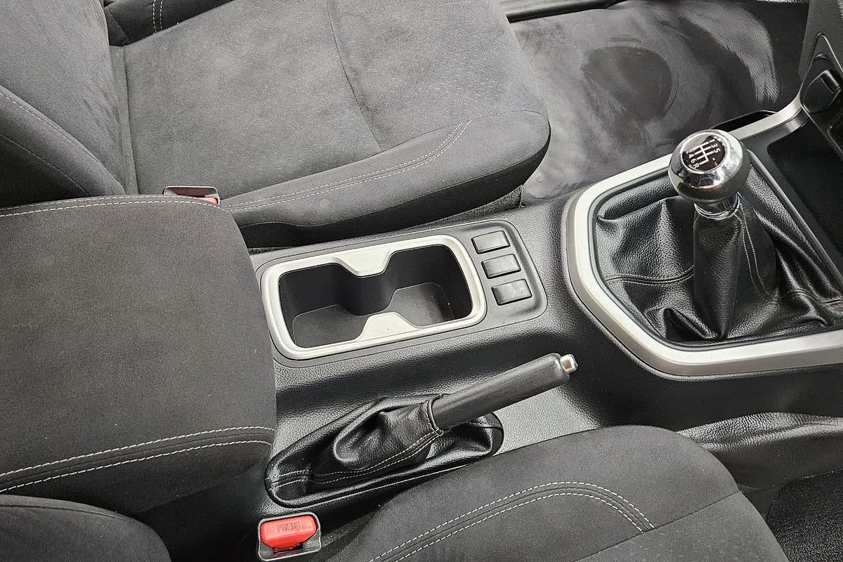 2018 Nissan Navara RX D23 Series 2 Rear Wheel Drive