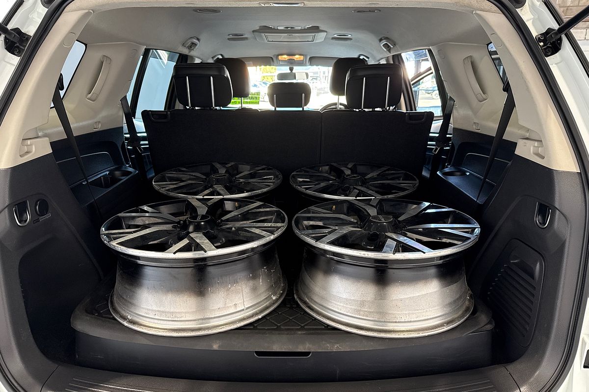 2019 Isuzu MU-X LS-T (4x2) UC MY18