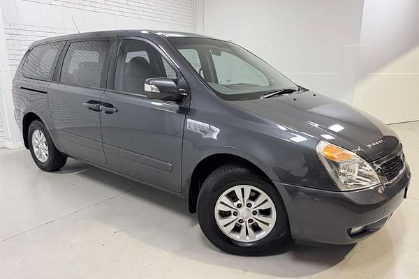 2012 Kia Carnival