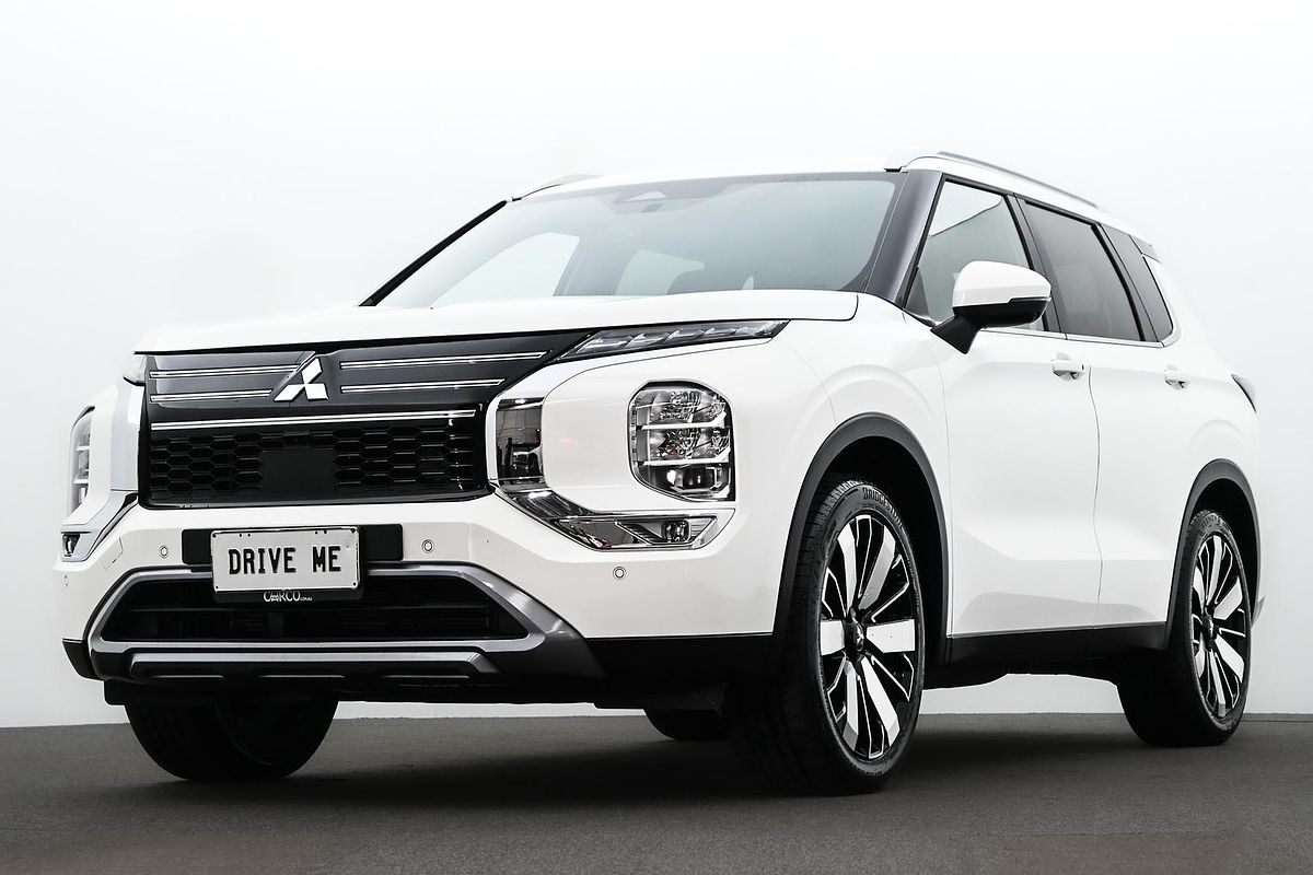 2025 Mitsubishi Outlander Aspire ZM