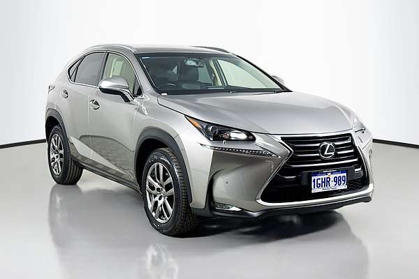 2017 Lexus NX NX200t Luxury AGZ10R