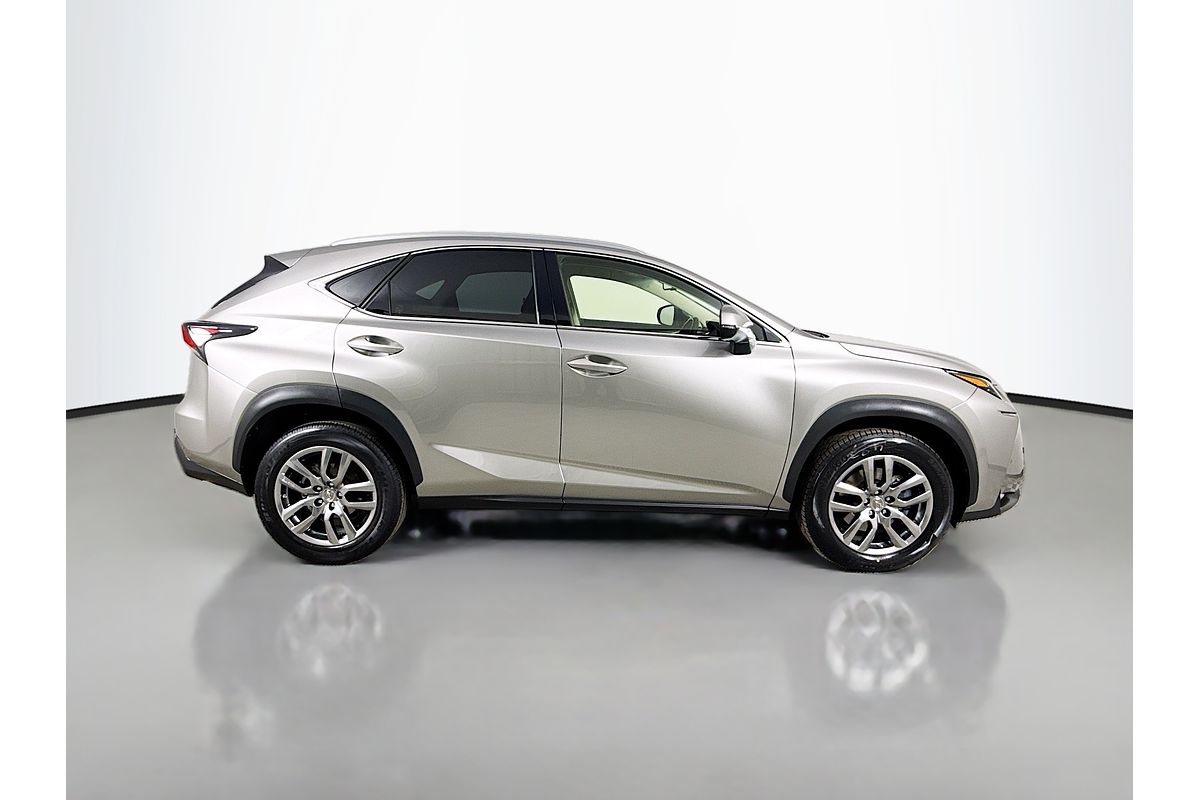 2017 Lexus NX NX200t Luxury AGZ10R