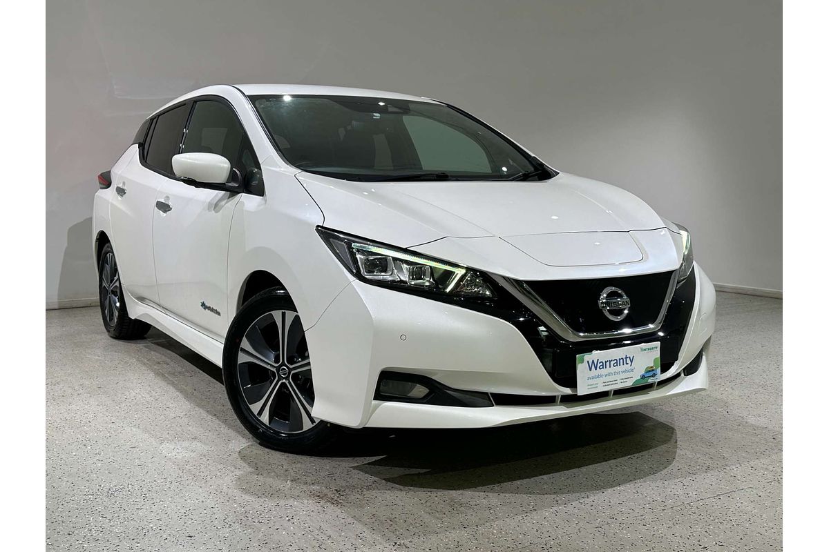 2021 Nissan LEAF ZE1