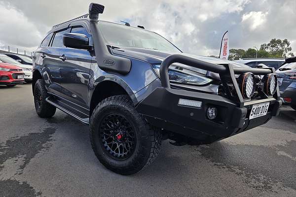 2024 Isuzu MU-X LS-T
