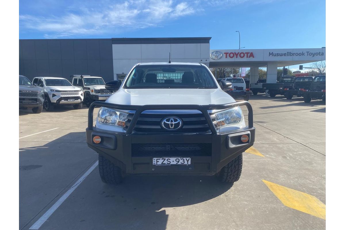 2018 Toyota Hilux SR GUN126R 4X4