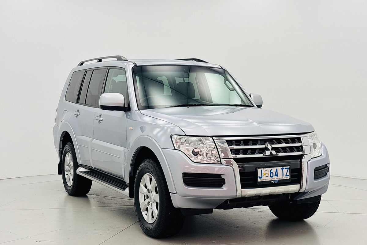2017 Mitsubishi NX Pajero GLX 3.2L CDI TC 5A/T LWB
