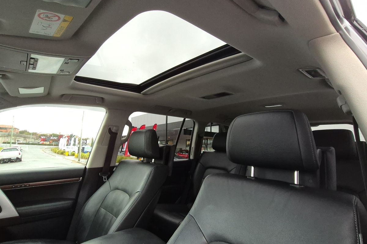2020 Toyota Landcruiser Sahara VDJ200R