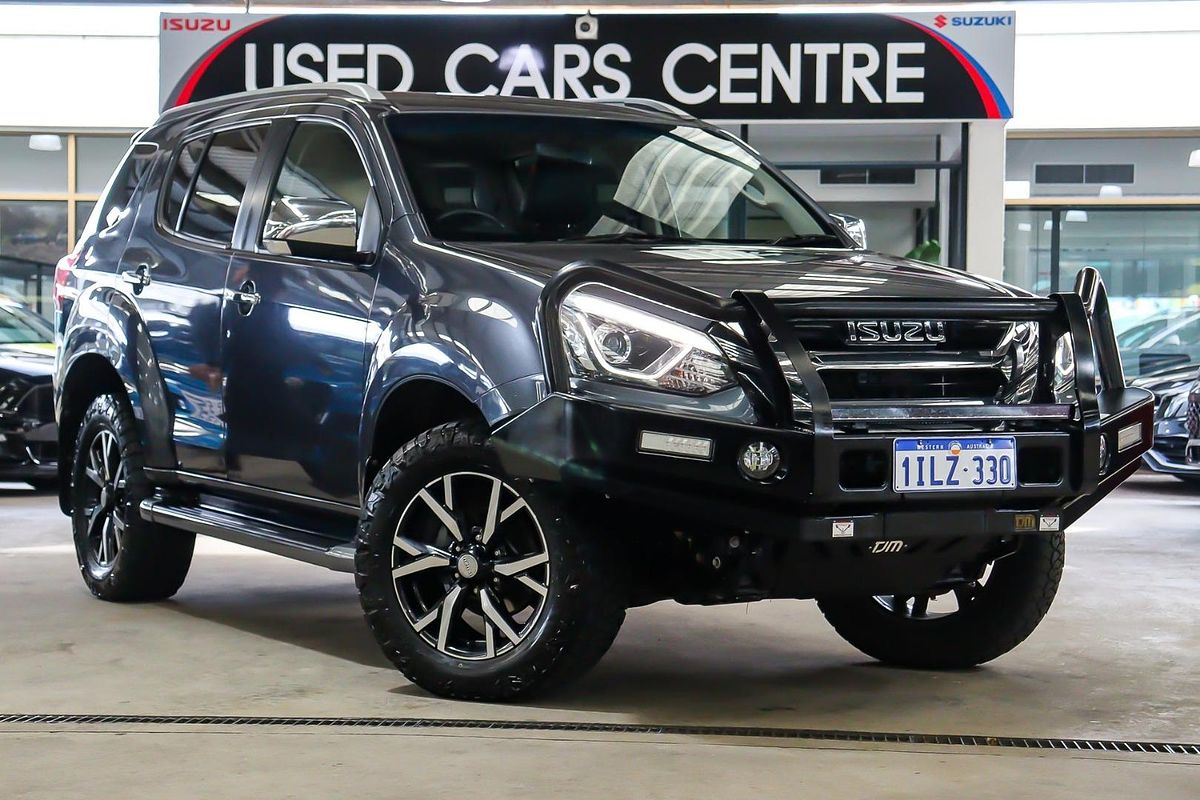 2020 Isuzu MU-X LS-T