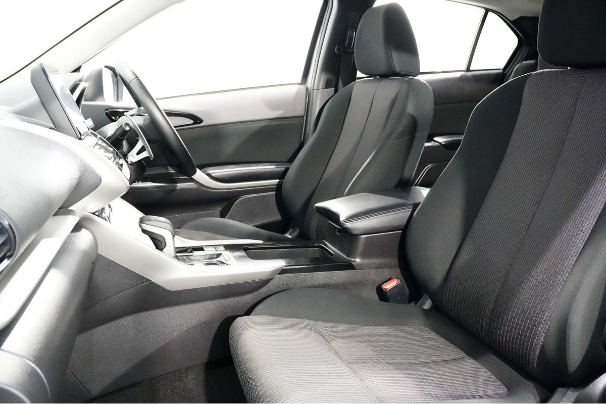 2023 Mitsubishi Eclipse Cross LS YB