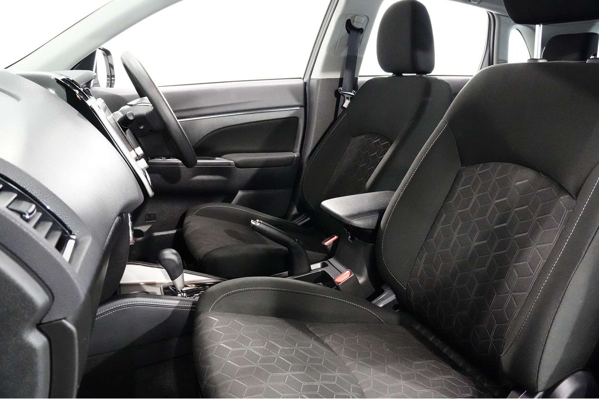 2023 Mitsubishi ASX ES XD
