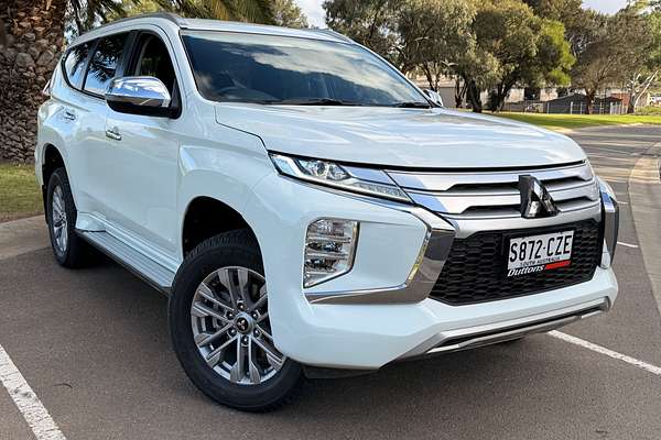 2023 Mitsubishi Pajero Sport GLX QF