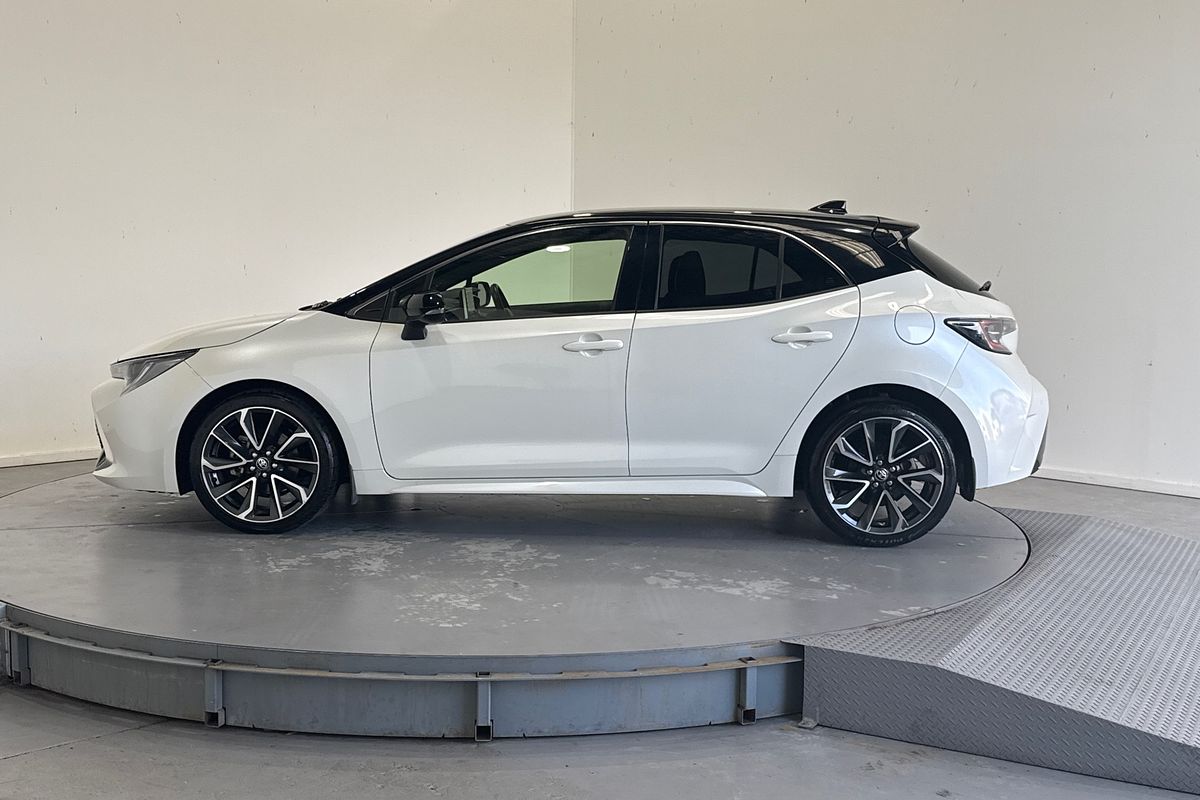 2020 Toyota Corolla ZR MZEA12R