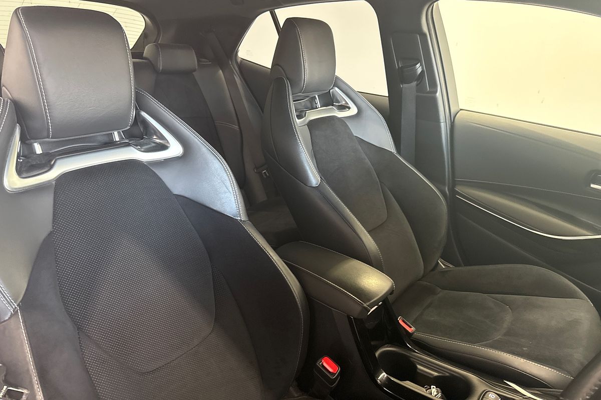 2020 Toyota Corolla ZR MZEA12R