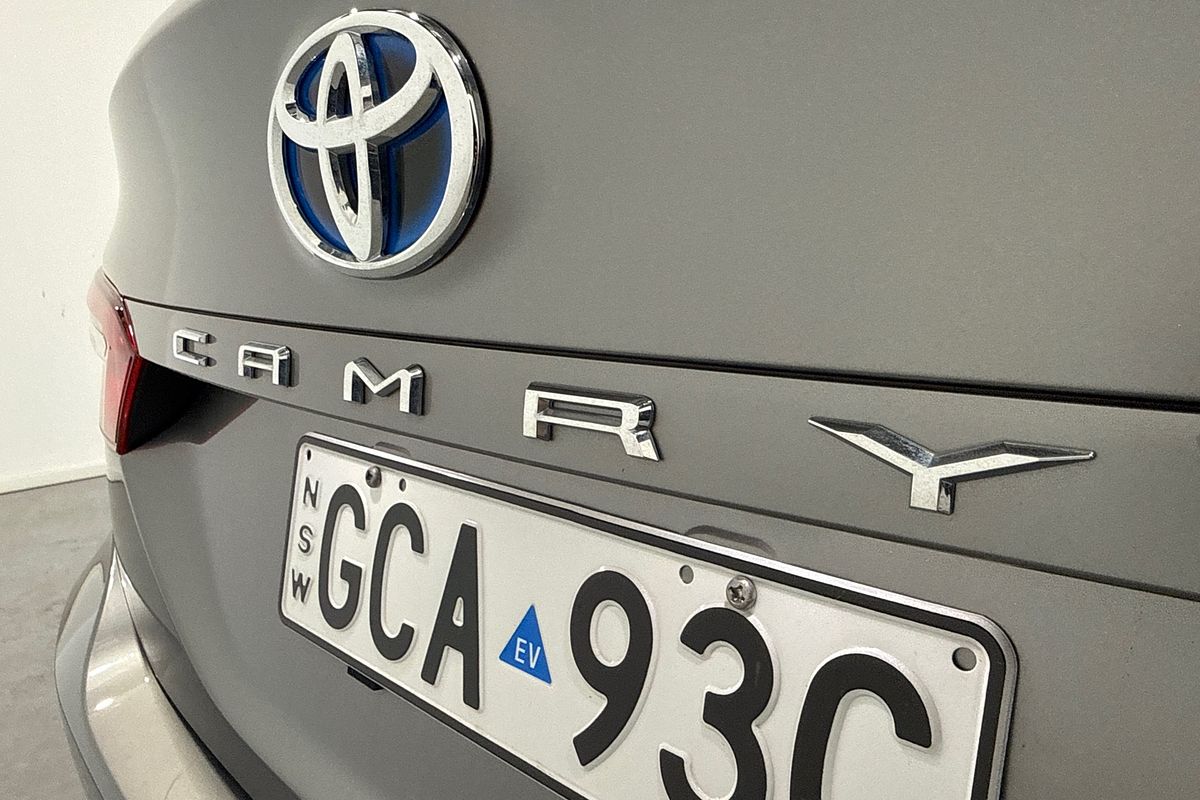 2024 Toyota Camry Ascent AXVH70R