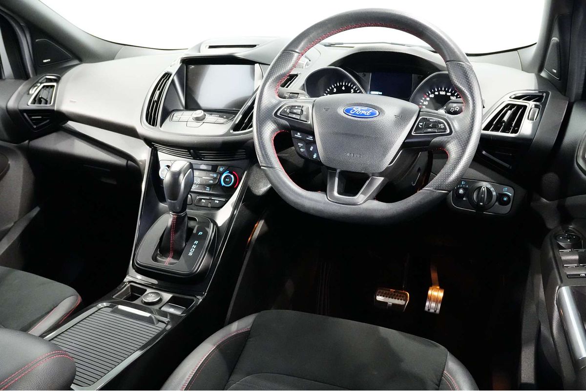 2019 Ford Escape ST-Line ZG