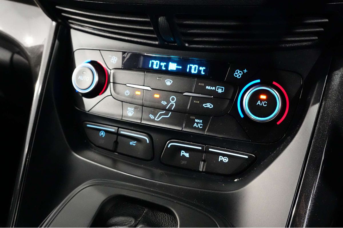 2019 Ford Escape ST-Line ZG