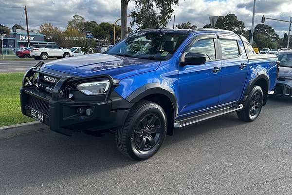 2025 Isuzu D-MAX X-TERRAIN 4X4