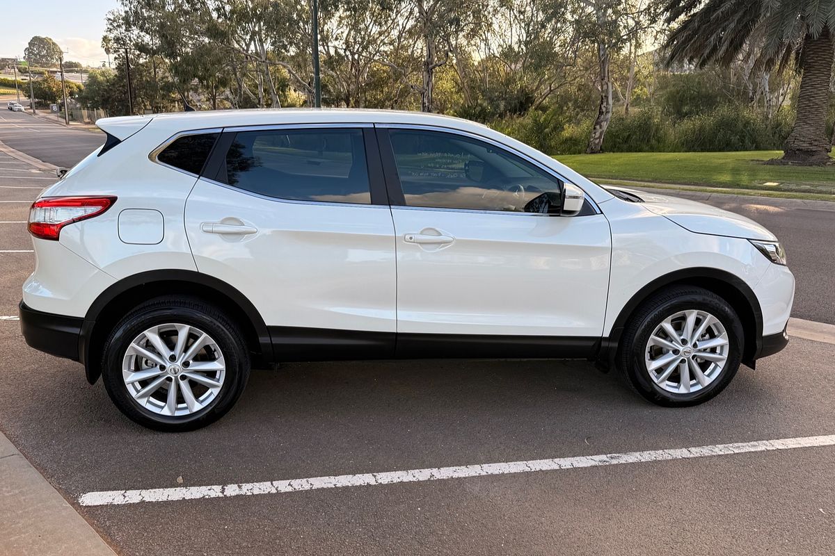 2015 Nissan QASHQAI ST J11
