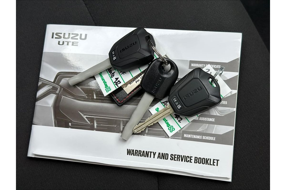 2025 Isuzu D-MAX SX High Ride Rear Wheel Drive