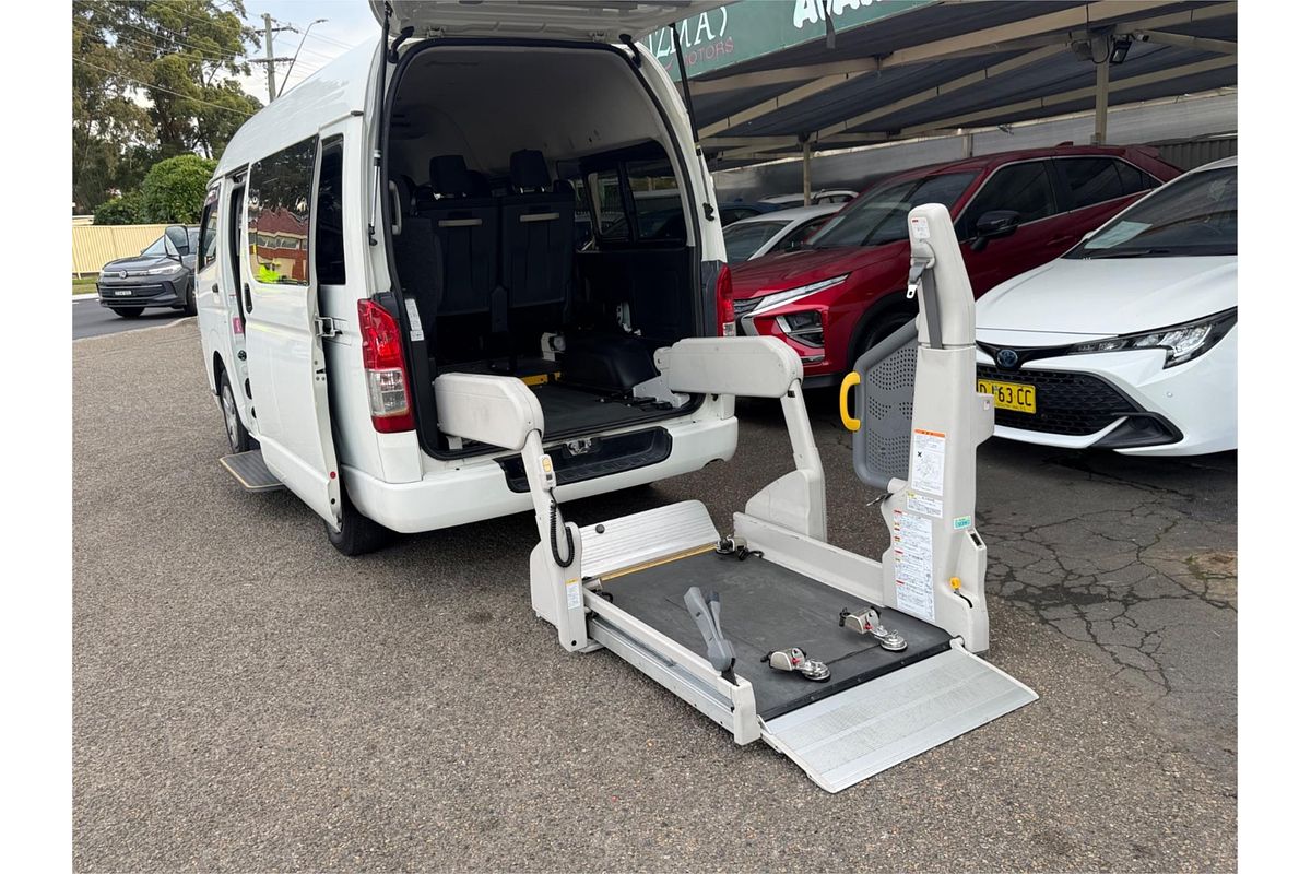 2014 Toyota HIACE 200 SERIES