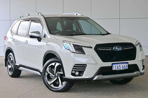 2023 Subaru Forester 2.5i-S 50 Years Edition S5