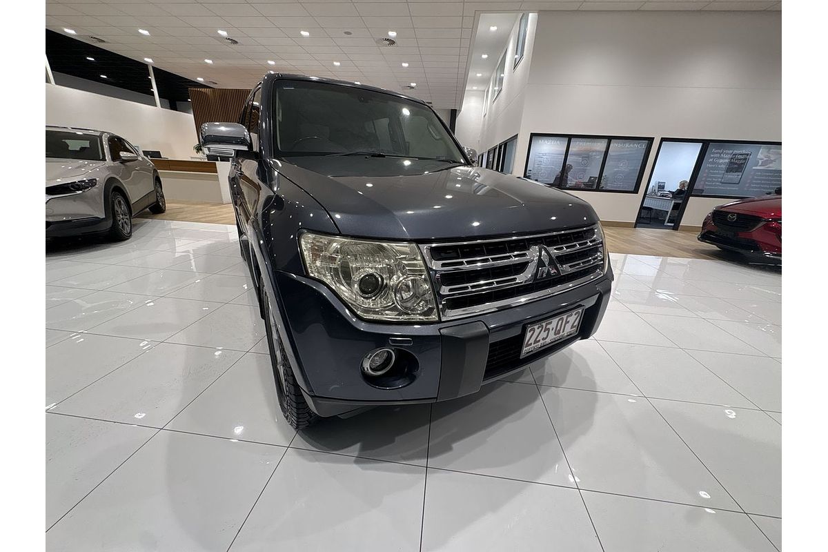 2009 Mitsubishi Pajero Exceed NT
