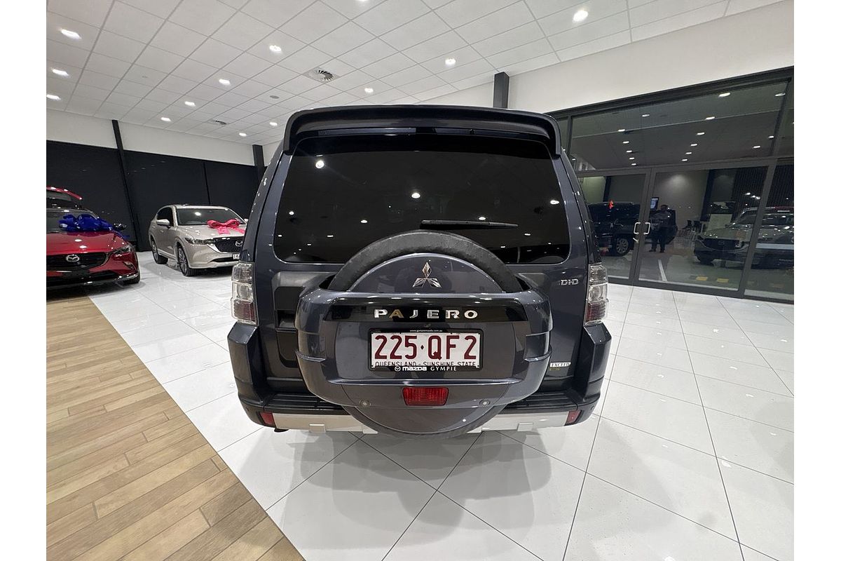 2009 Mitsubishi Pajero Exceed NT