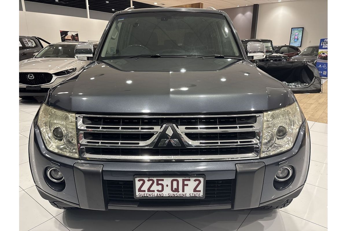 2009 Mitsubishi Pajero Exceed NT
