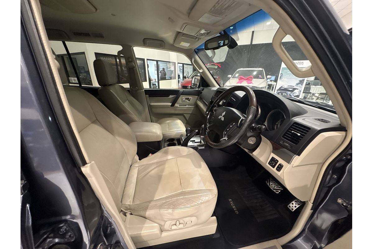 2009 Mitsubishi Pajero Exceed NT