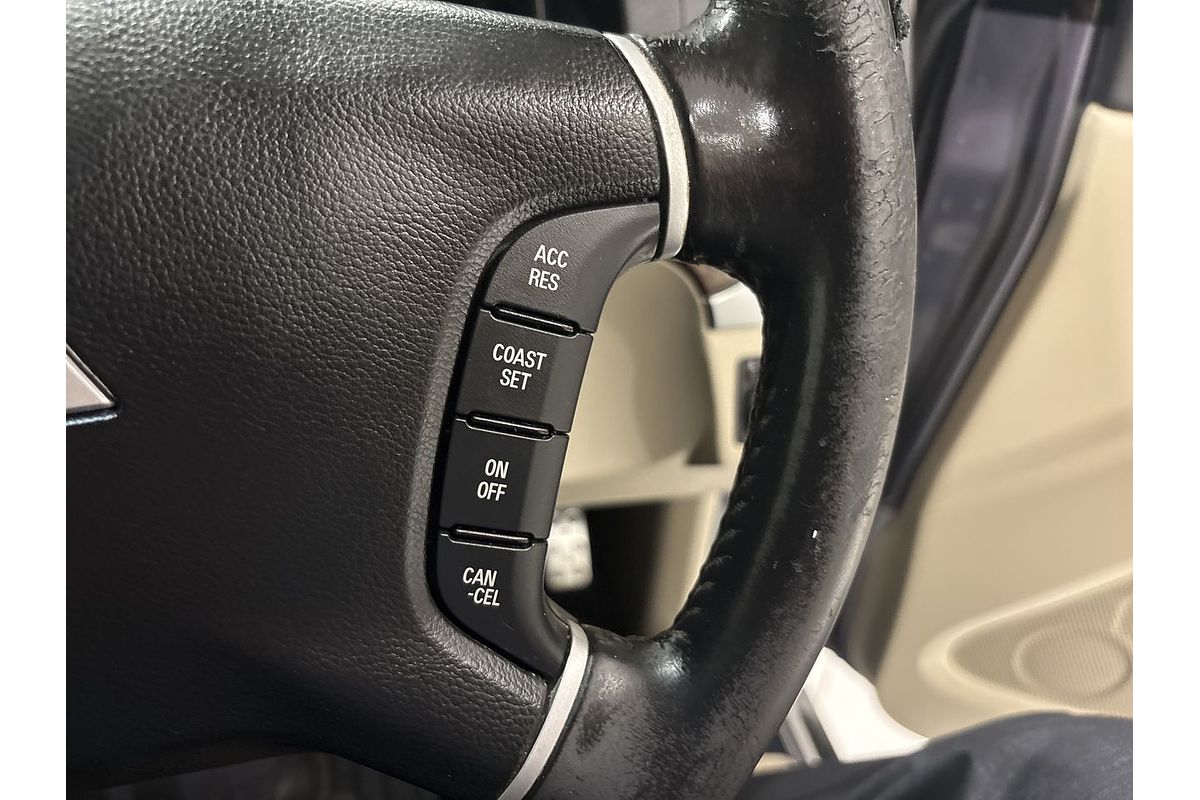 2009 Mitsubishi Pajero Exceed NT