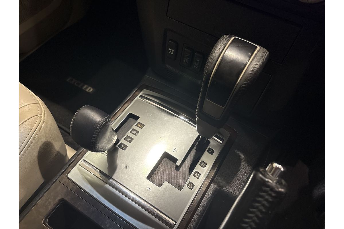 2009 Mitsubishi Pajero Exceed NT