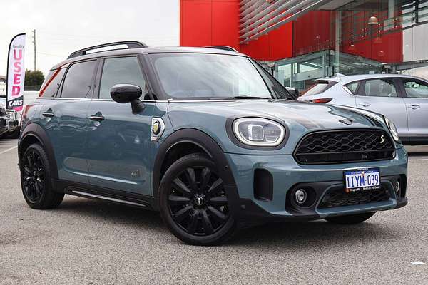 2021 MINI Countryman Cooper SE Classic F60 LCI