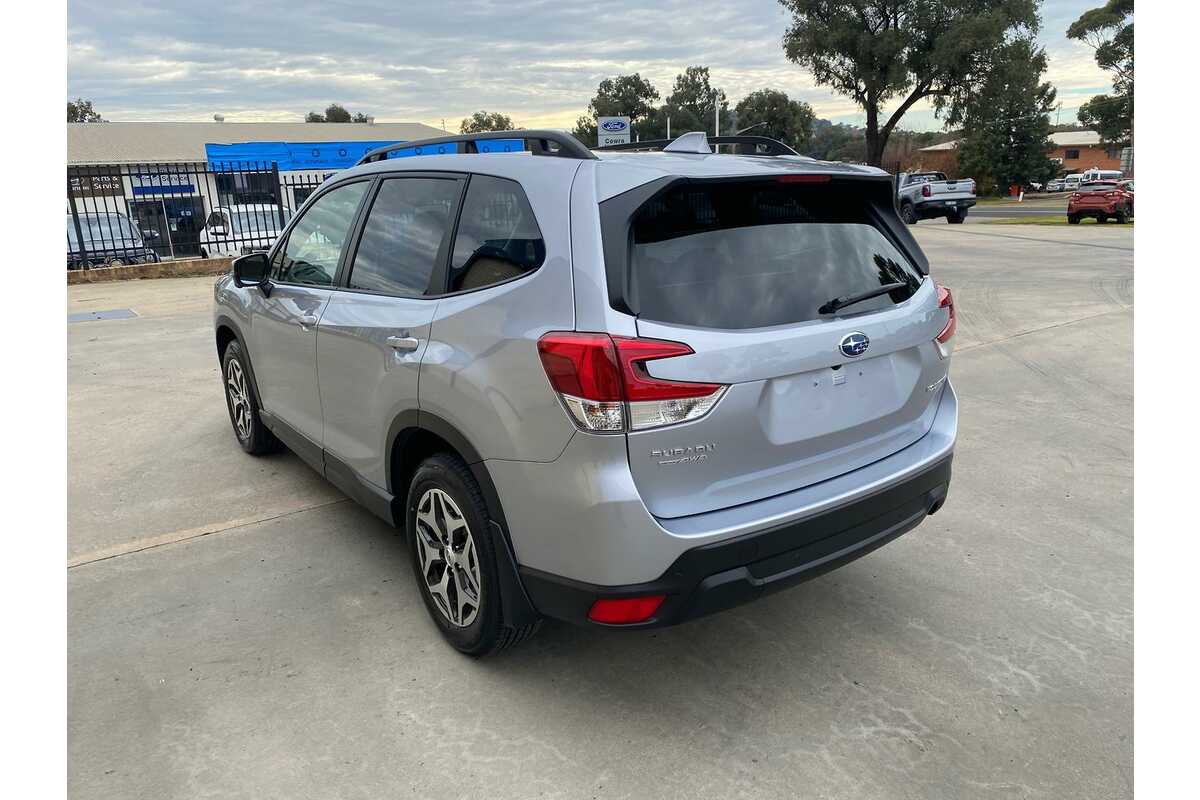 2023 Subaru Forester 2.5i-L S5