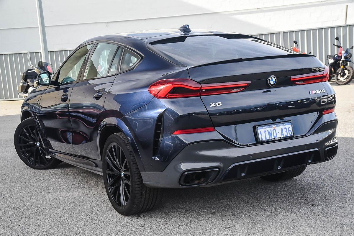 2021 BMW X6 M50i G06