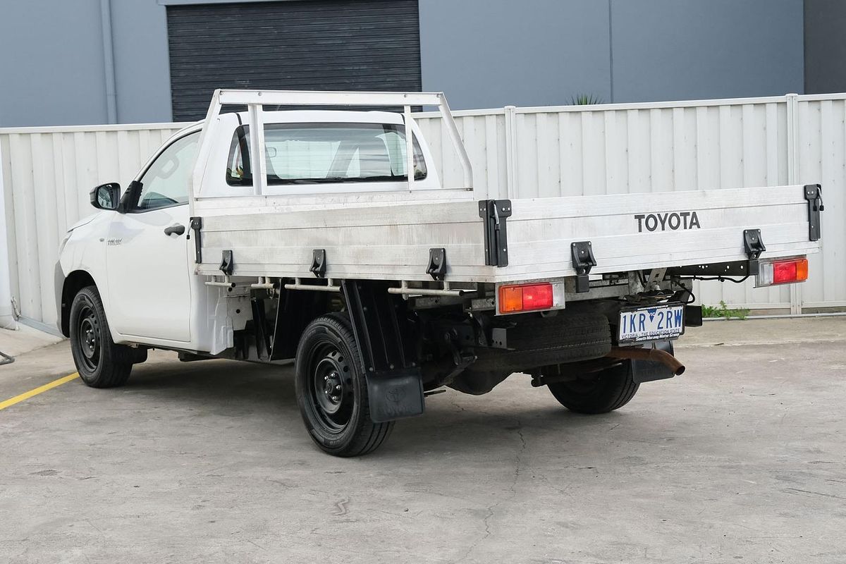 2017 Toyota Hilux Workmate TGN121R Rear Wheel Drive