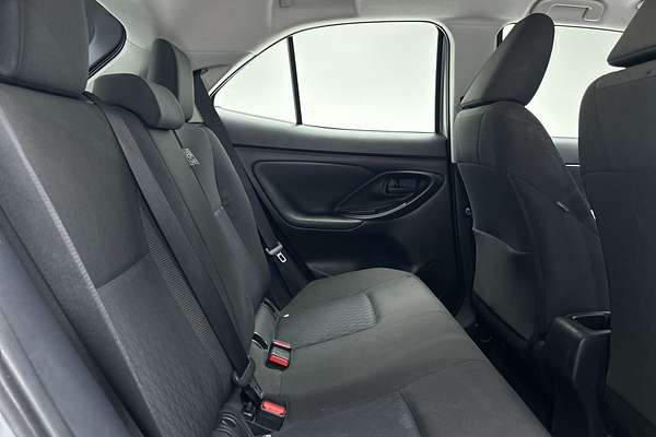 2022 Toyota Yaris Cross GX MXPJ10R thumb-11