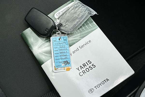 2022 Toyota Yaris Cross GX MXPJ10R thumb-22
