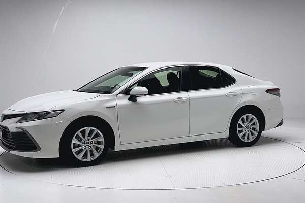 2024 Toyota Camry Ascent AXVH70R thumb-3