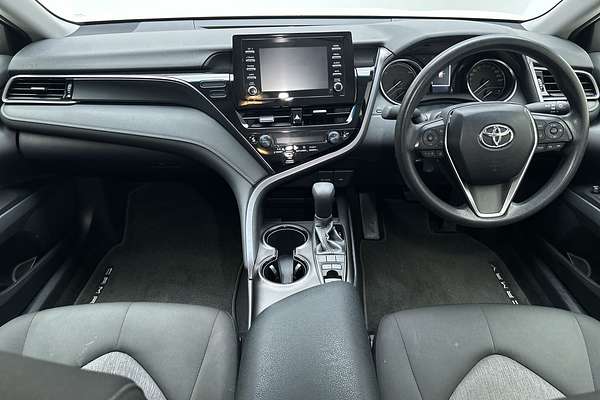 2024 Toyota Camry Ascent AXVH70R thumb-19