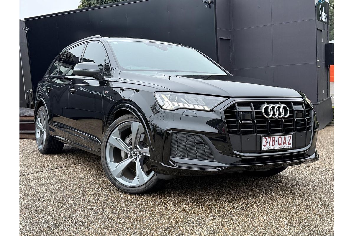 2023 Audi Q7 50 TDI S line 4M