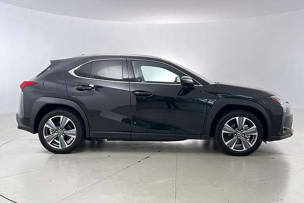 2024 Lexus UX UX300e Sports Luxury in Black | Demo Hatch | Stock ...