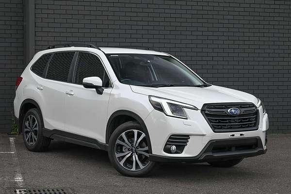 2023 Subaru Forester 2.5i Premium S5