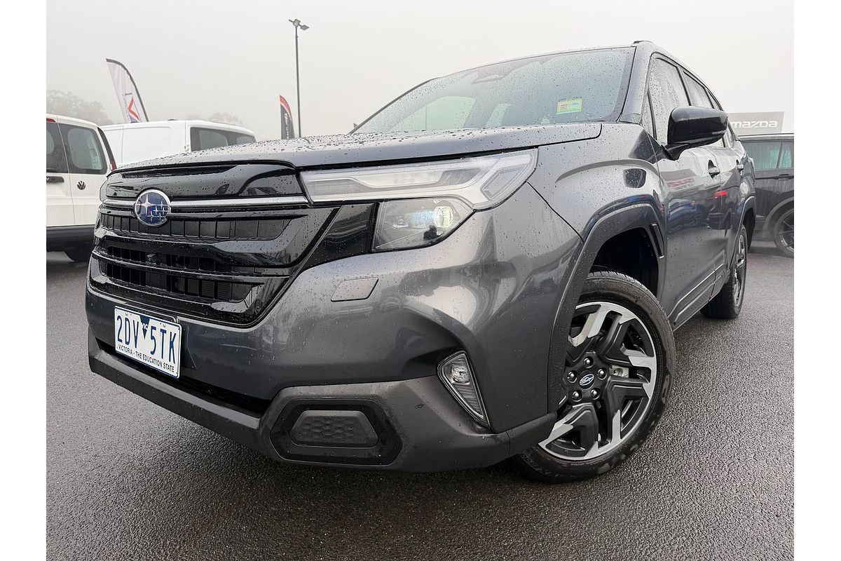2025 Subaru Forester Touring S6