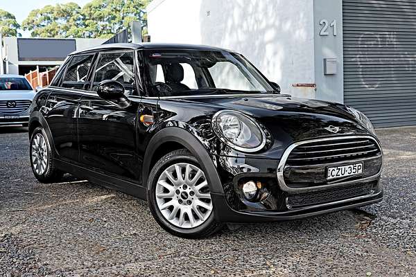 2015 MINI Hatch Cooper F55