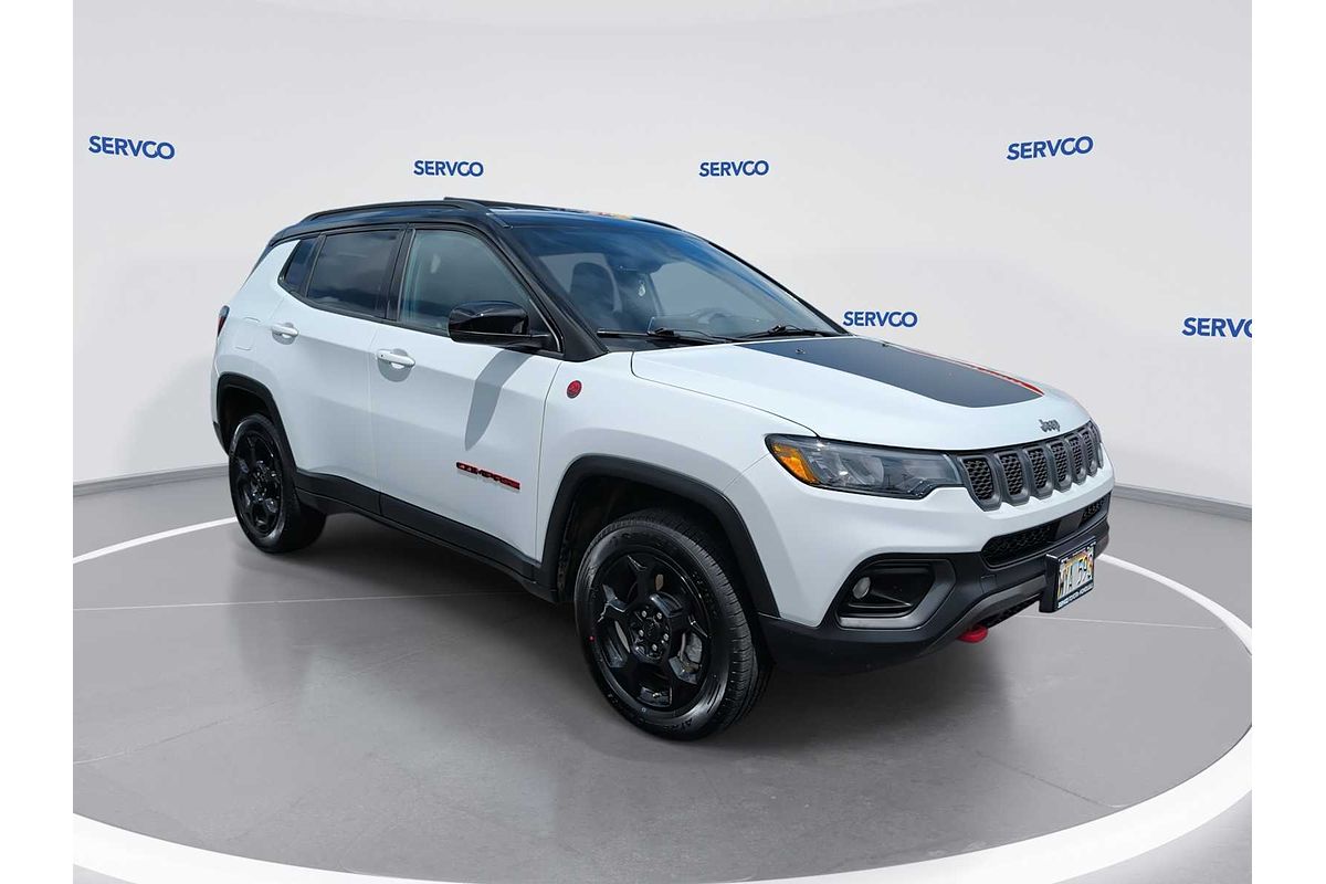 2024 Jeep Compass Trailhawk
